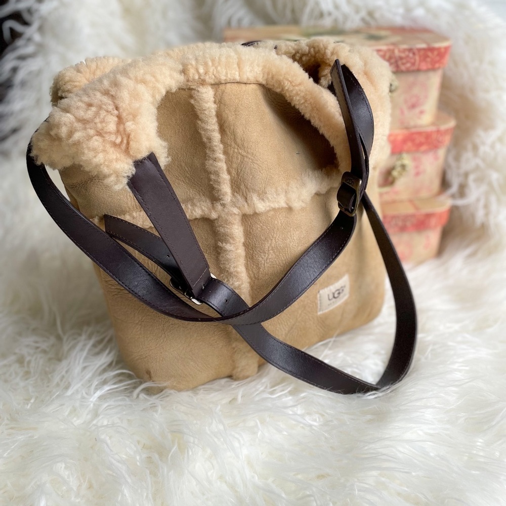Ugg Shoulder Bag